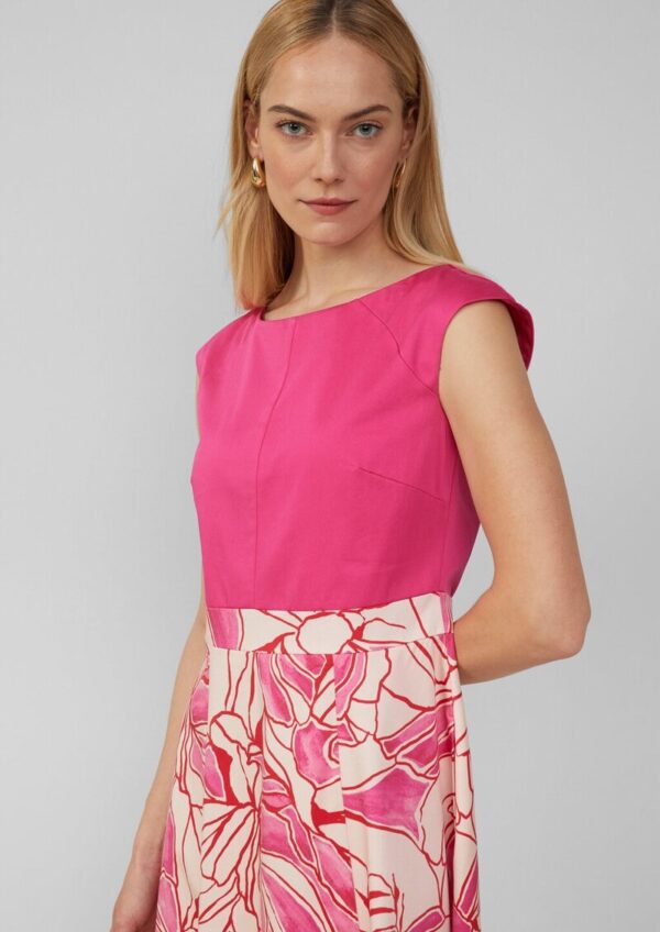 Ärmelloses Kleid aus Baumwollmix mit ausgestelltem Rock