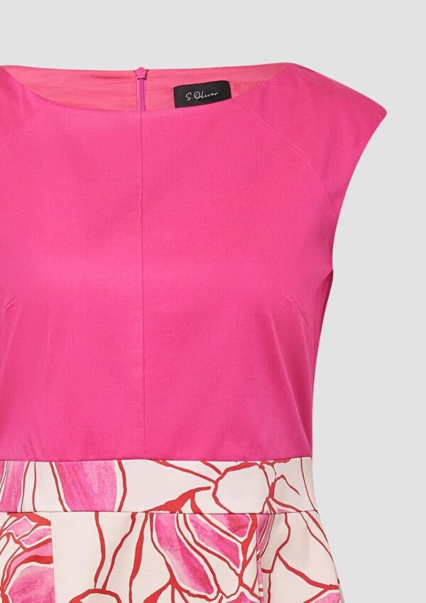 Ärmelloses Kleid aus Baumwollmix mit ausgestelltem Rock