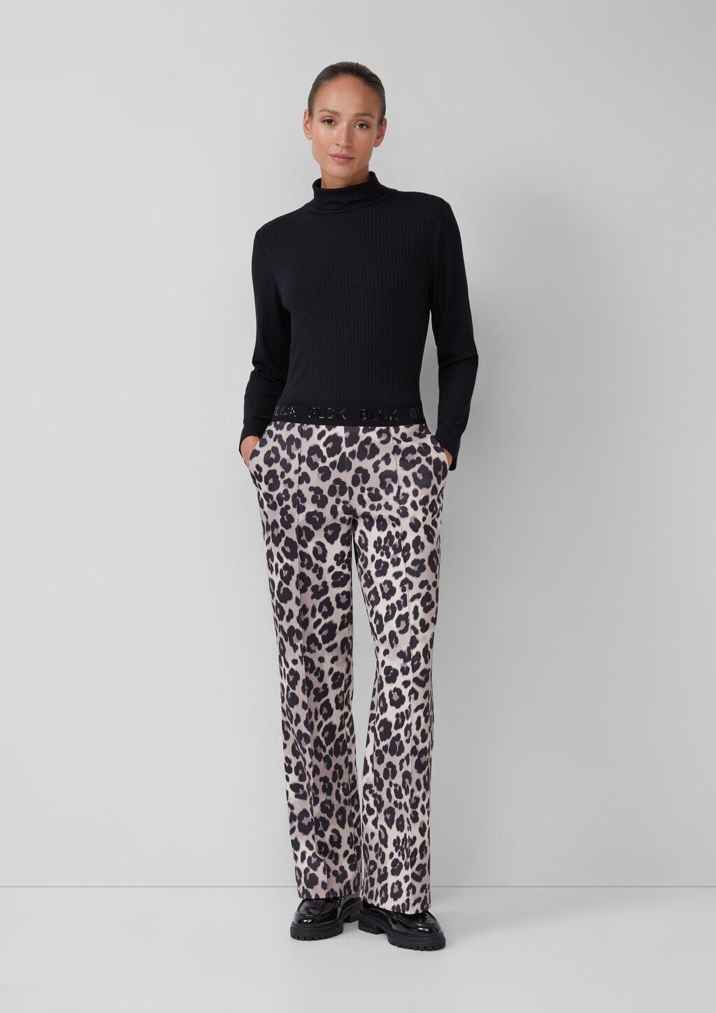 Wide-Leg-Hose aus Scuba mit Logo-Gummibund