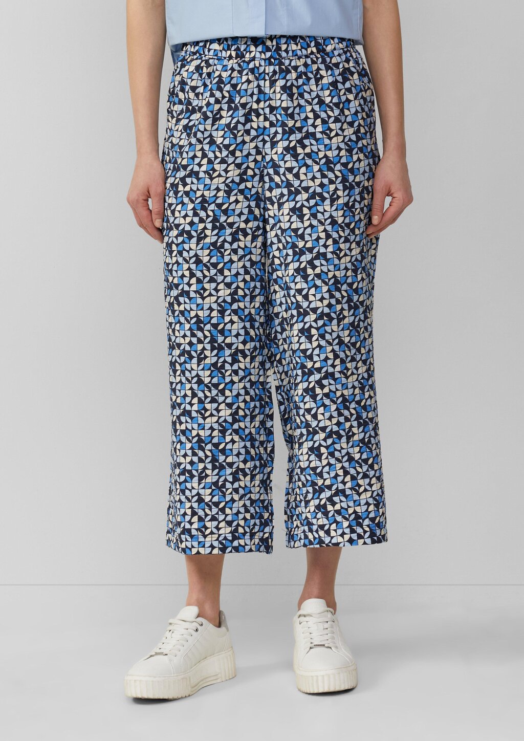 Strukturierte Culotte mit Elastikbund und Eingrifftaschen