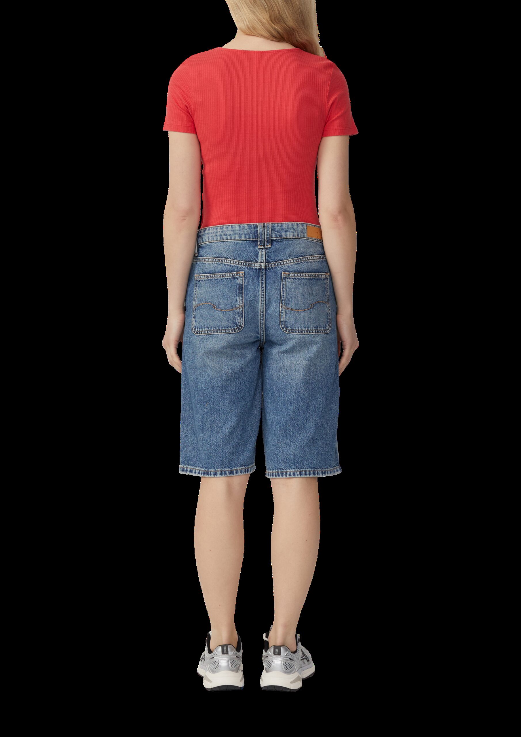 Schmal geschnittenes Shirt mit Ajourmuster