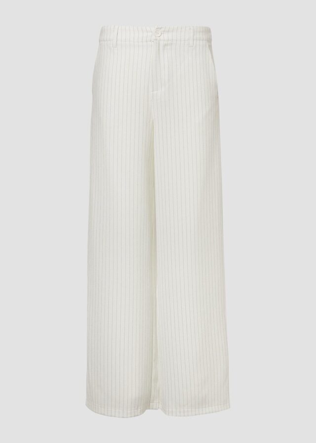 Nadelstreifen-Hose mit weitem Bein