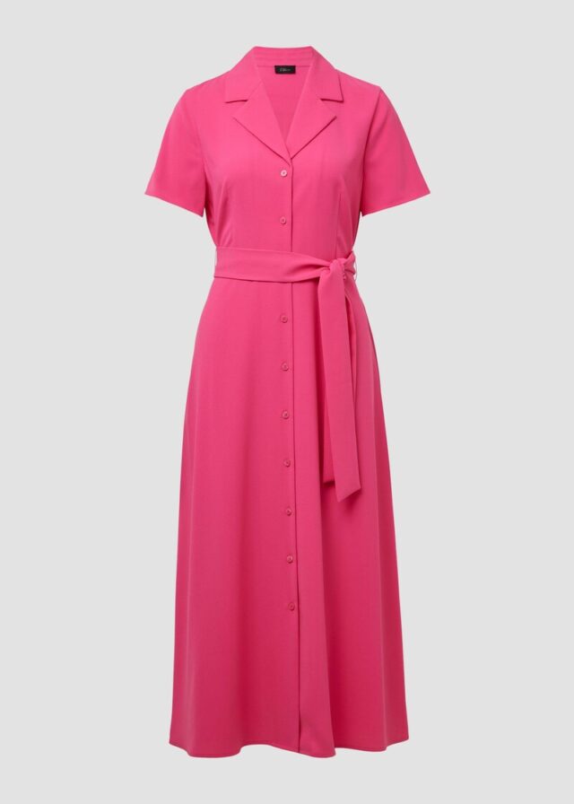 Figurbetontes Midikleid mit Bindegürtel und Reverskragen