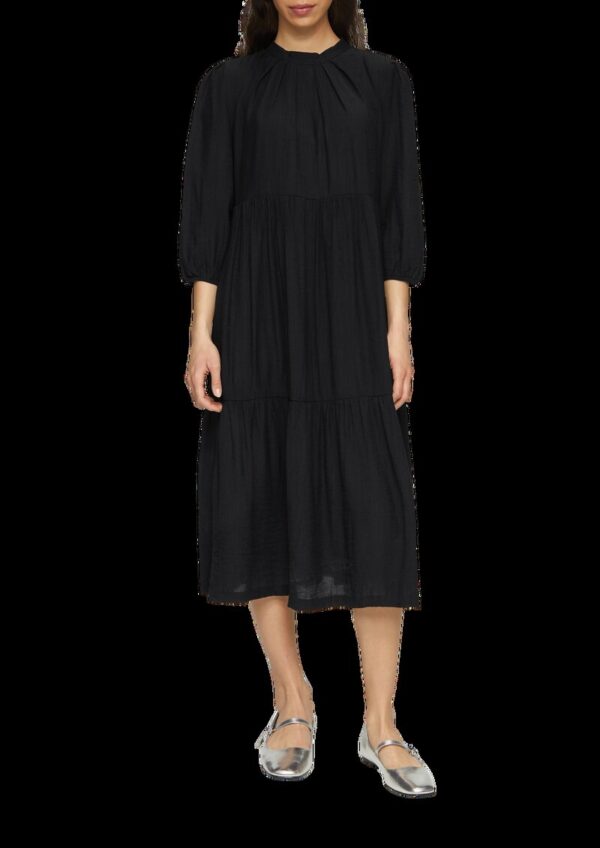 Strukturiertes Midikleid aus Viskosemix