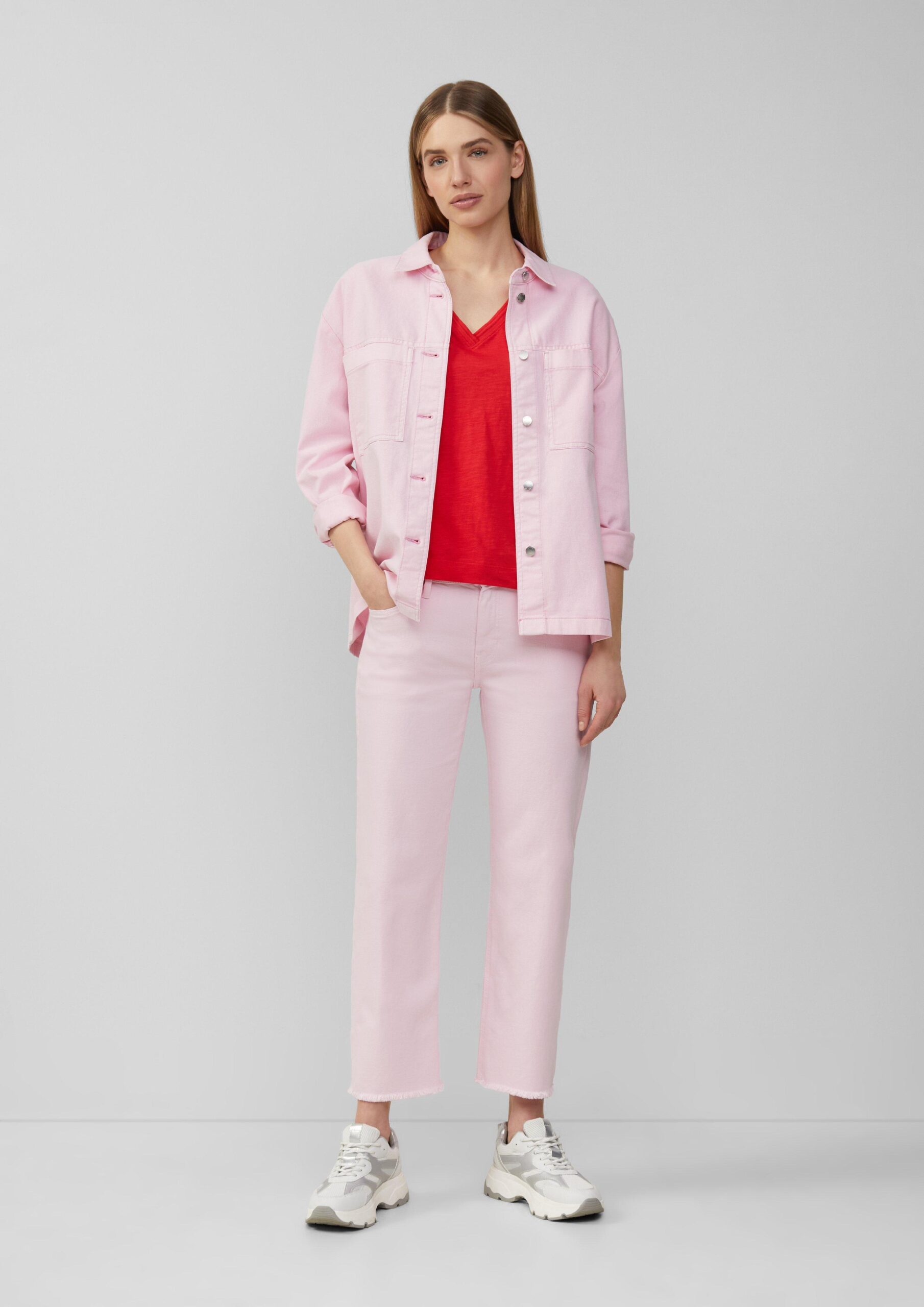 T-Shirt aus Flammgarn mit V-Ausschnitt