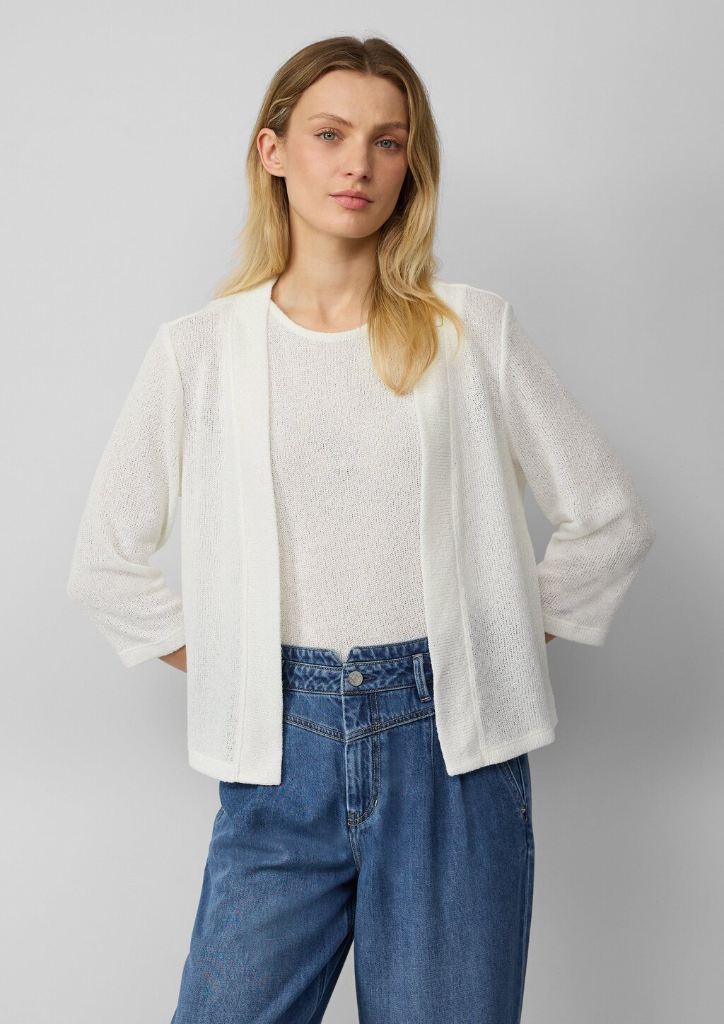 Cardigan aus Bouclégarn mit 3/4-Ärmeln