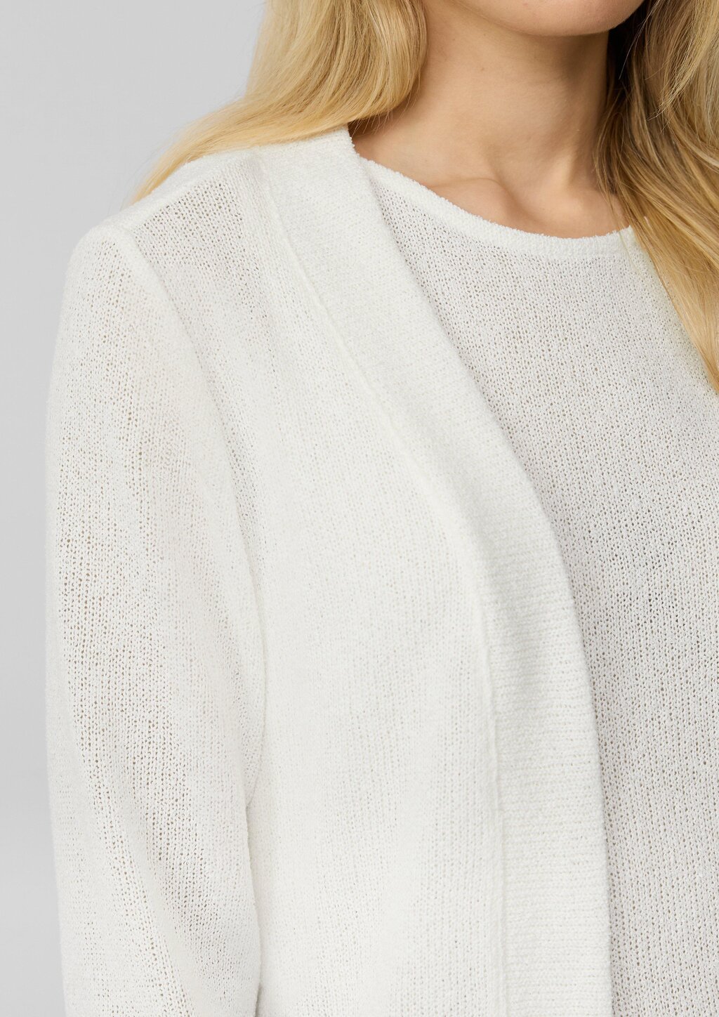 Cardigan aus Bouclégarn mit 3/4-Ärmeln