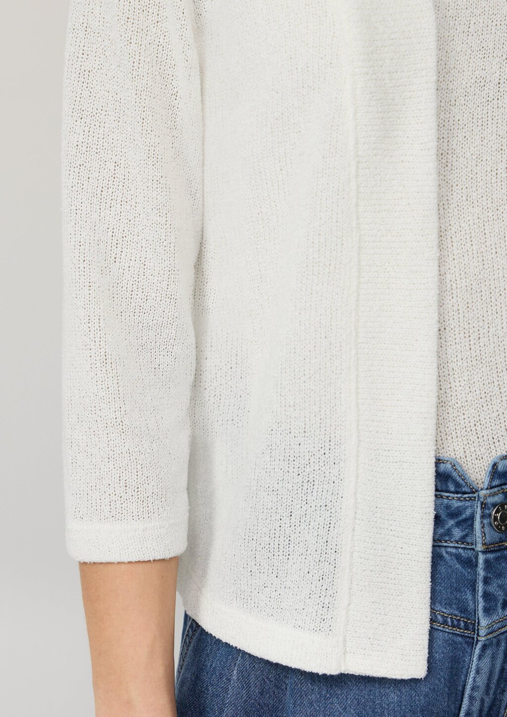 Cardigan aus Bouclégarn mit 3/4-Ärmeln