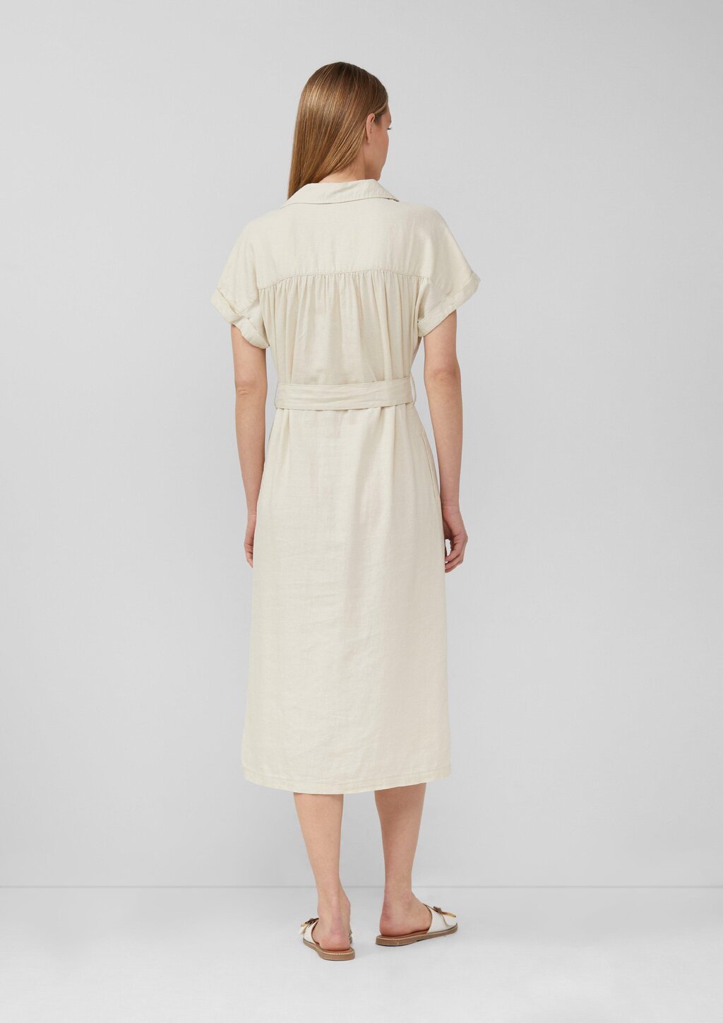 Midikleid aus Leinenmix mit Eingrifftaschen