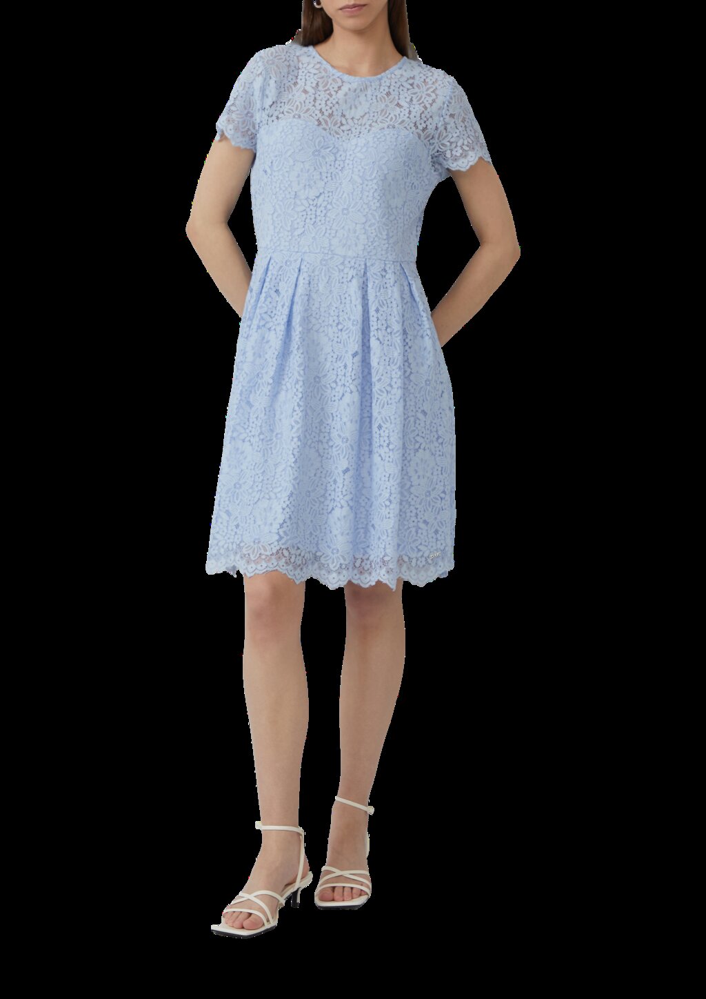 Tailliertes Spitzenkleid