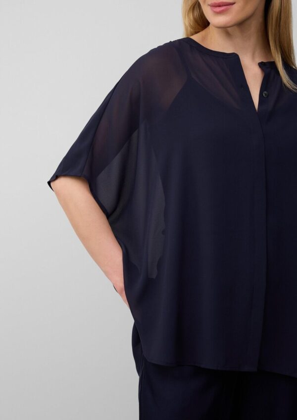 Transparente Poncho-Bluse aus Chiffon