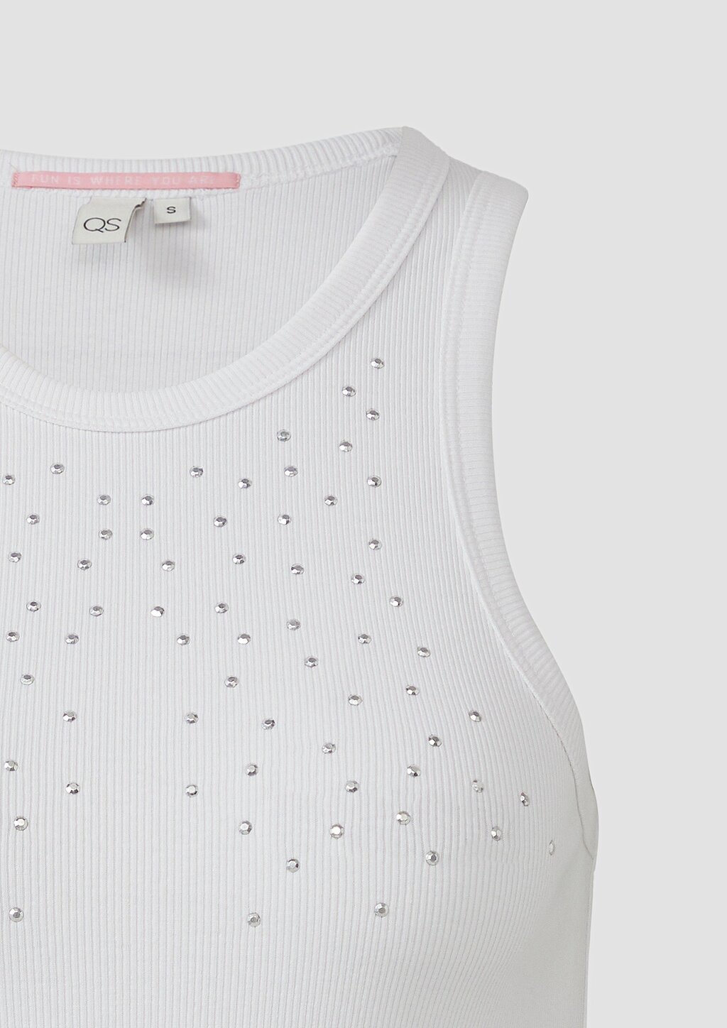 Geripptes Tanktop mit Schmucksteine