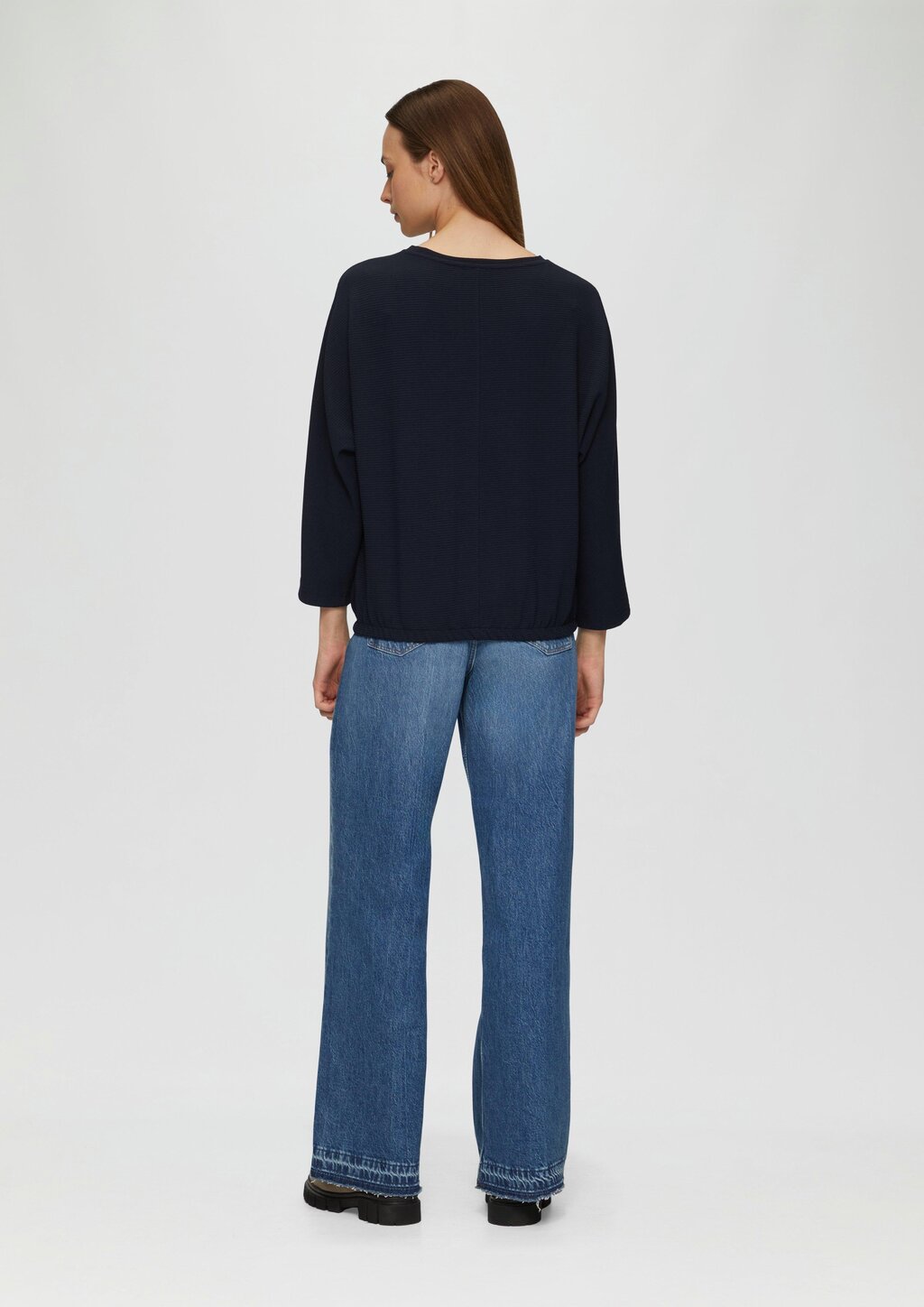 Strukturiertes Sweatshirt mit Fledermausarm im O-Shape