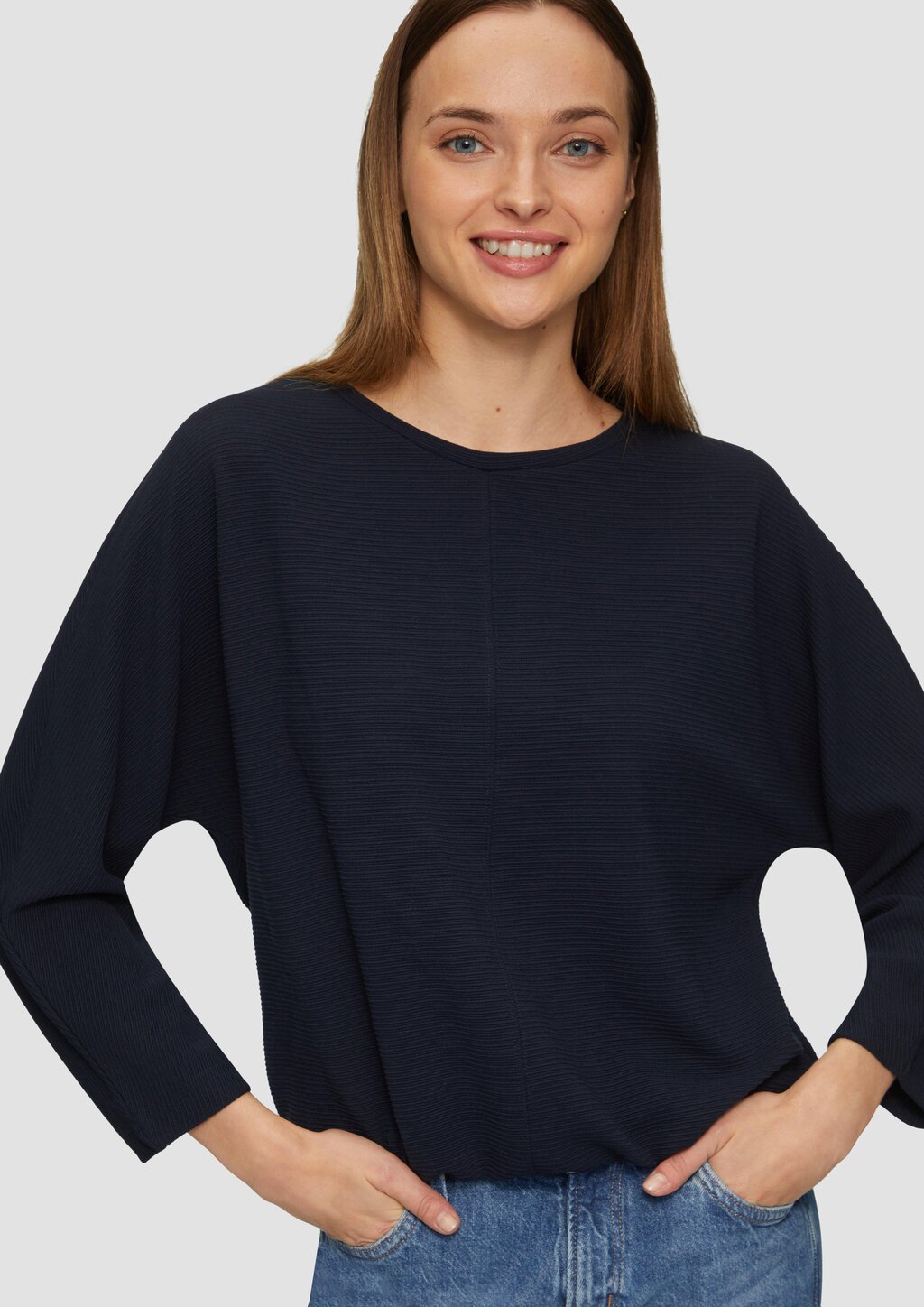 Strukturiertes Sweatshirt mit Fledermausarm im O-Shape