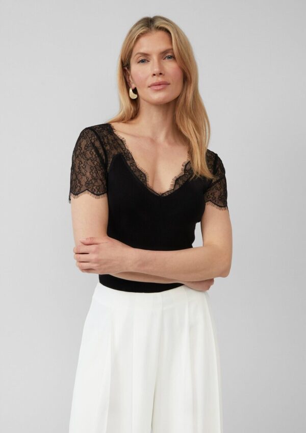 Elegantes T-Shirt im Slim Fit mit Spitze