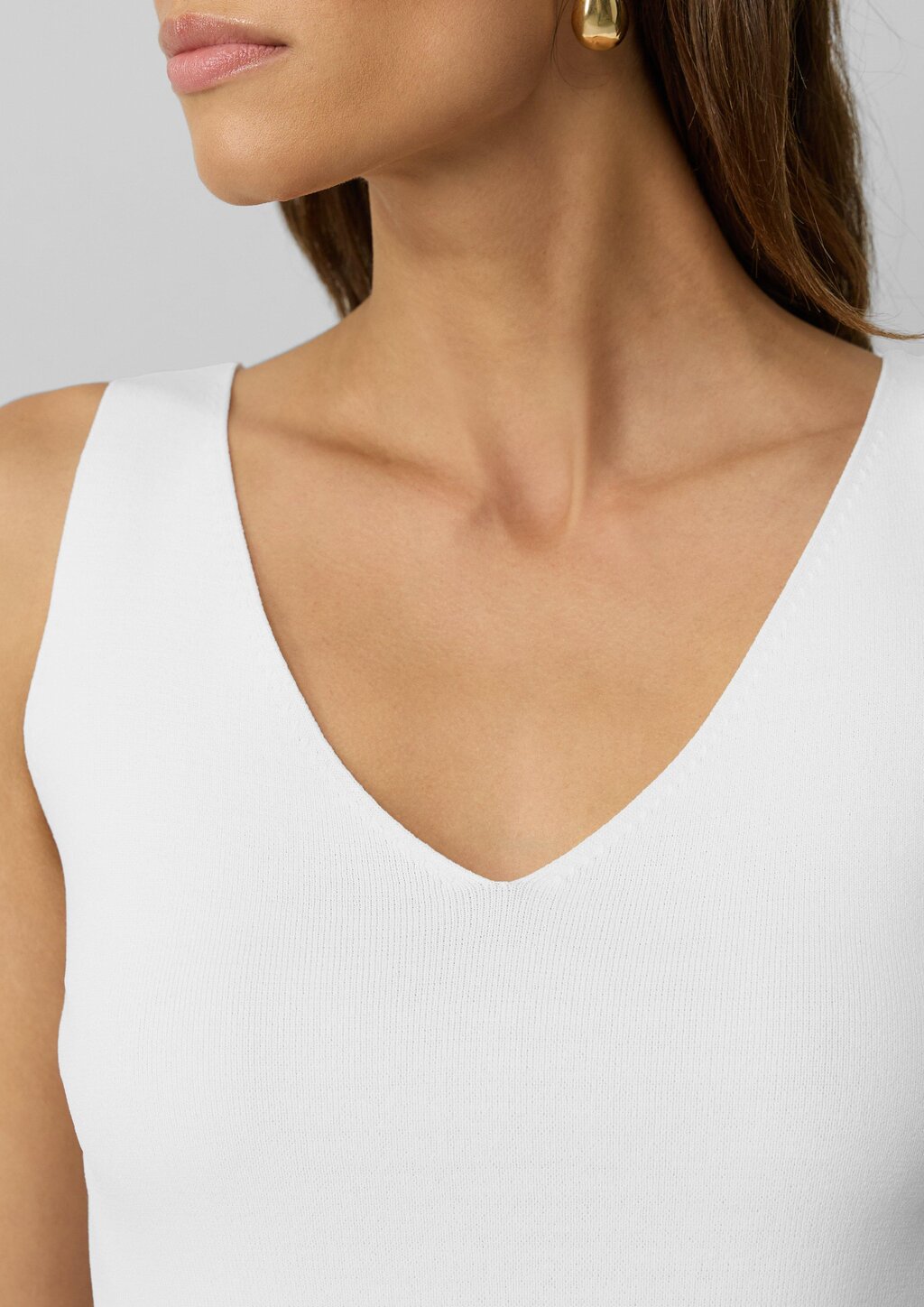 Ärmelloses Feinstrick-Top im Slim Fit