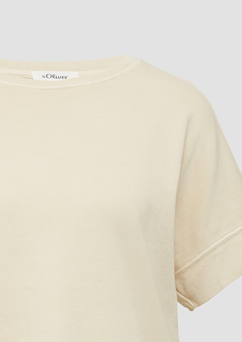 Gewaschenes T-Shirt mit Ziernähten im Relaxed Fit