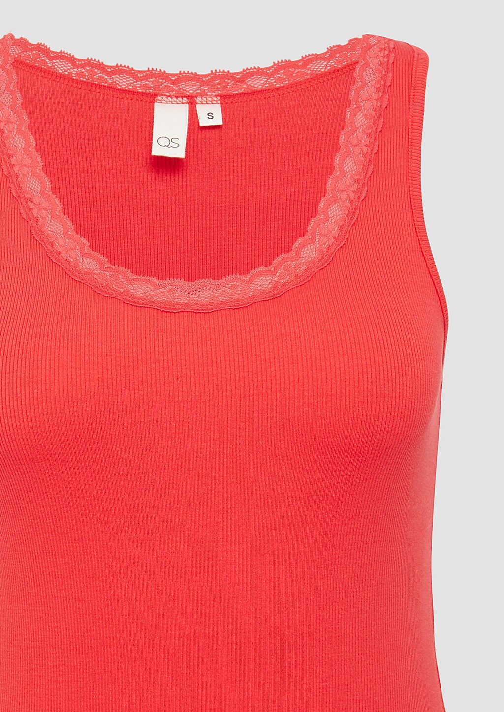 Ripptop mit Spitze am Ausschitt