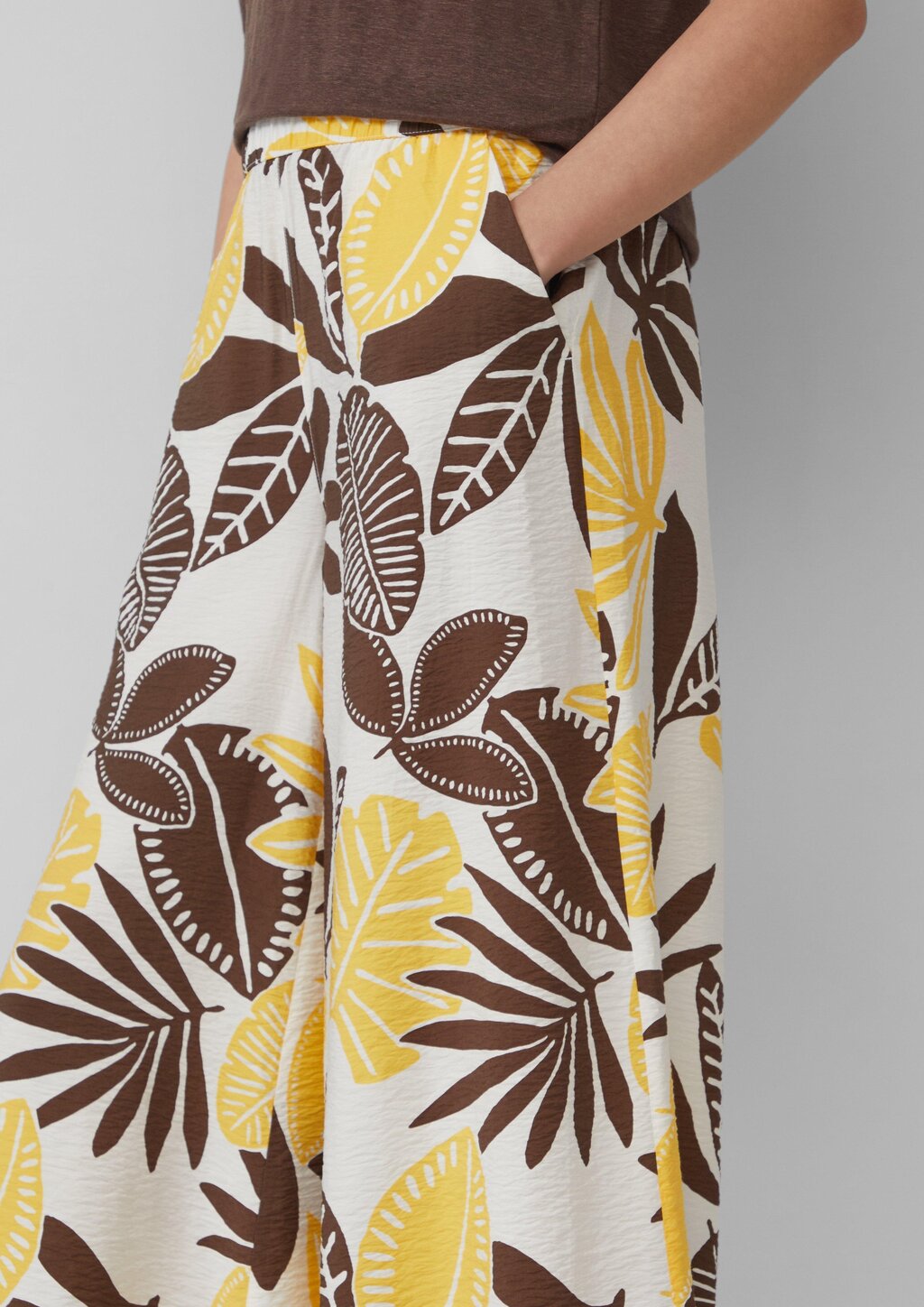 Strukturierter Hosenrock aus Viskosemix