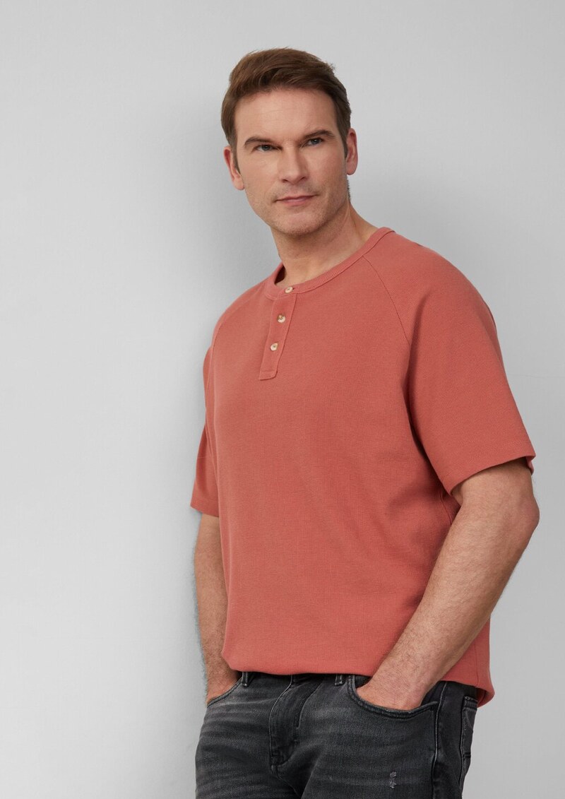 T-Shirt aus Waffel-Jersey mit Henleyausschnitt