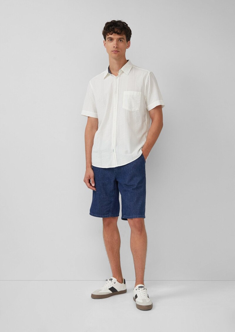 Regular Fit: Strukturiertes Kurzarmhemd mit Kentkragen