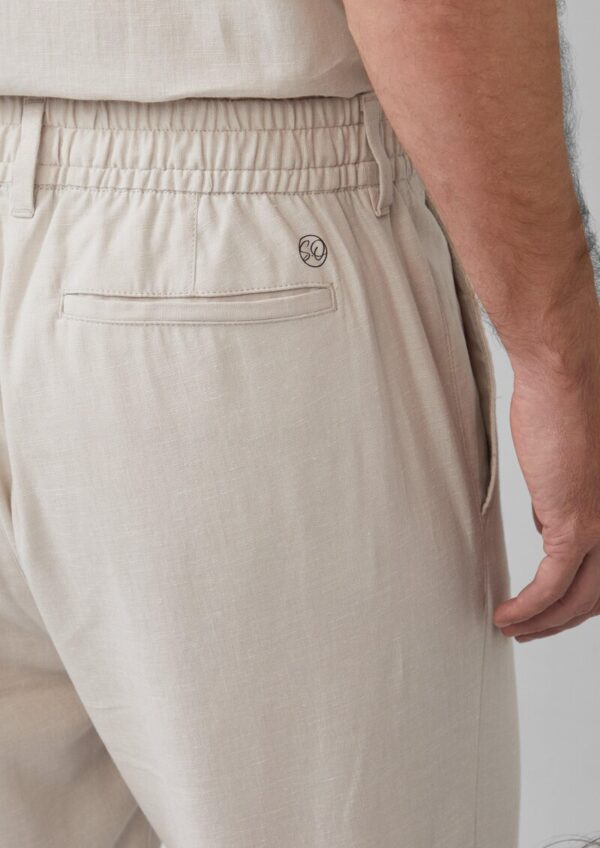 Chino aus Leinenmix im Relaxed Fit