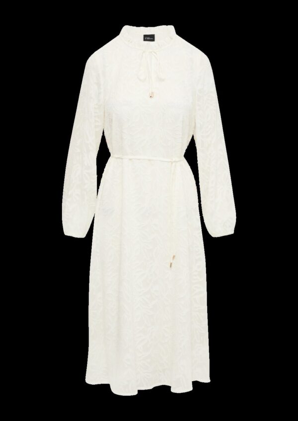 Langes Kleid mit Tunika-Ausschnitt und Rüschen