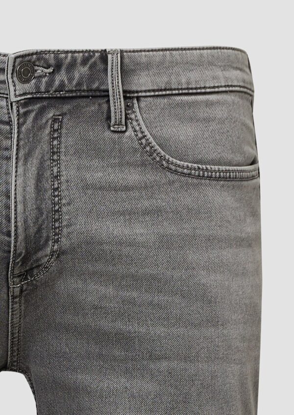 Jeans-Bermuda / Regular Fit / Mid Rise / Straight Leg