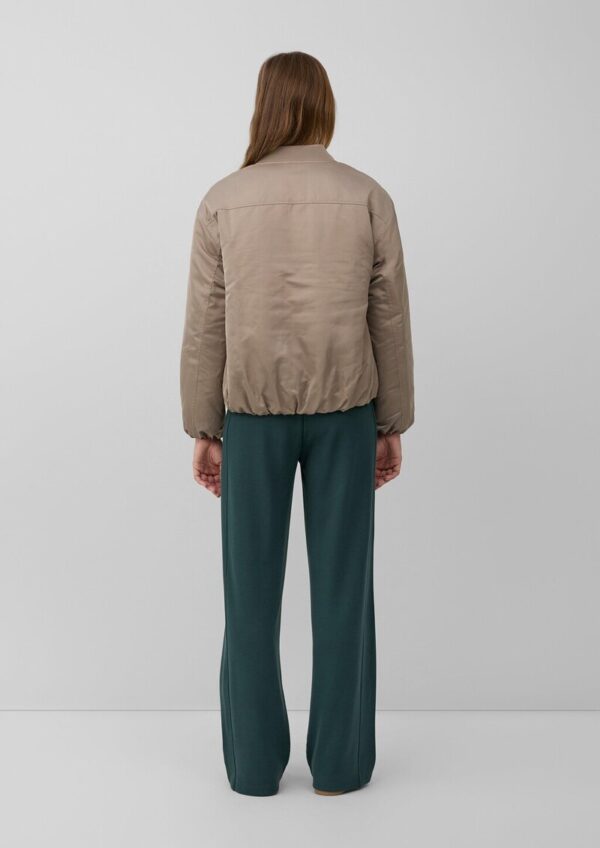 Satinierter Blouson mit gerafftem Saum