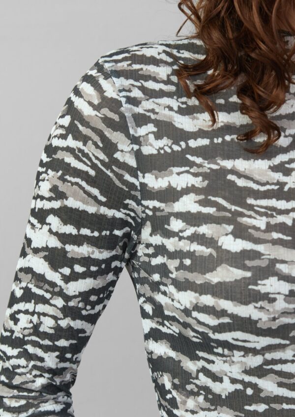 Leicht transparentes Longsleeve mit All-over-Print