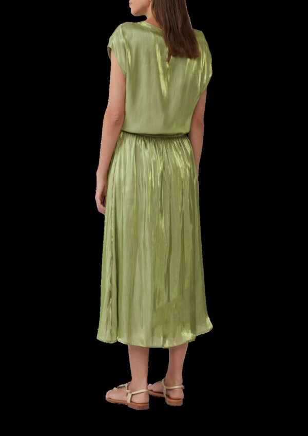 Glänzender Midirock mit Elastikbund