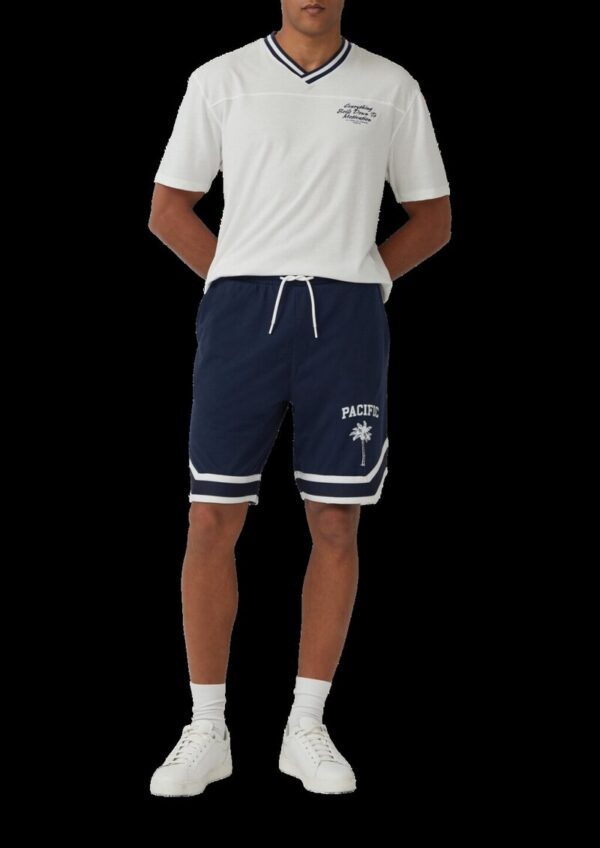 Detroit: Performance Shorts im Relaxed Fit