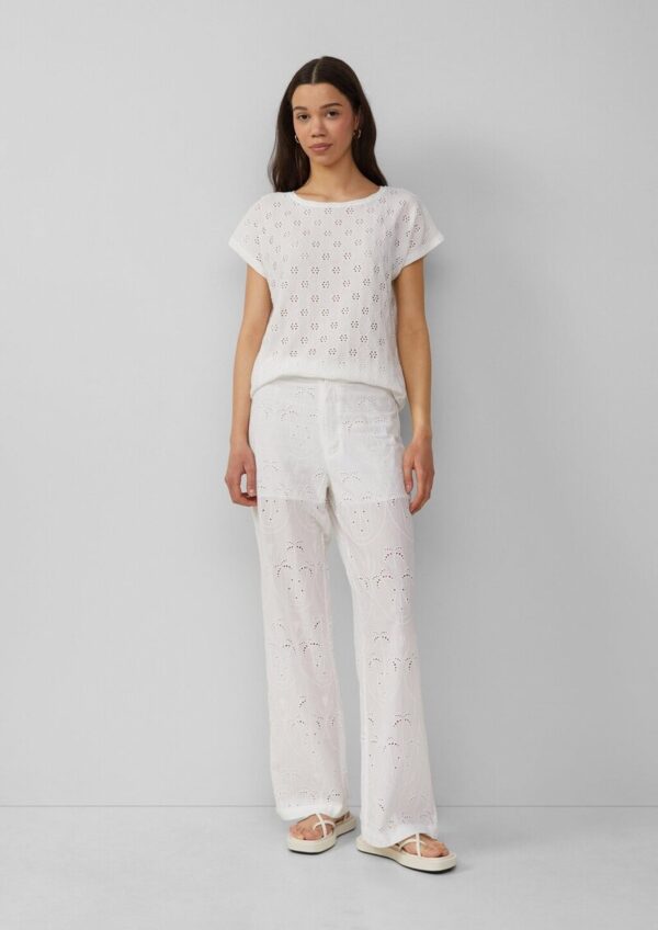 Hose mit Lochstickerei | QS x Sarah & Tini