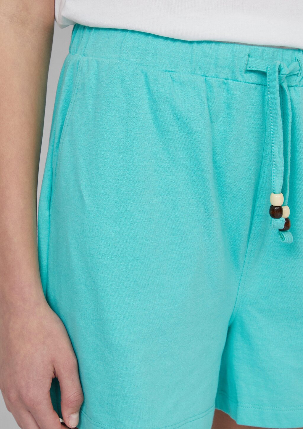 Jersey-Shorts mit Elastikbund und Schmuckperlen