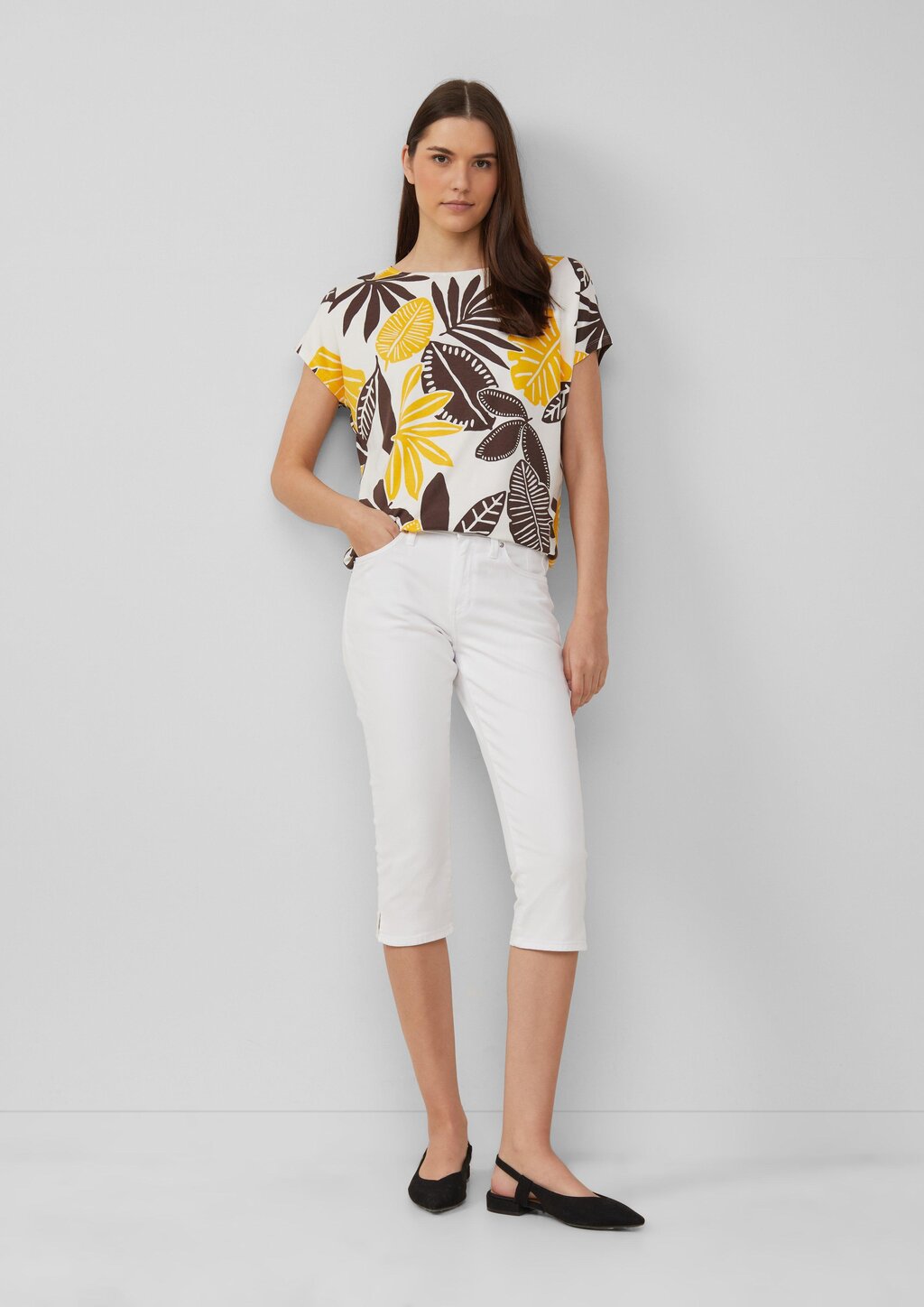 Elastisches T-Shirt aus Viskosestretch im Relaxed Fit