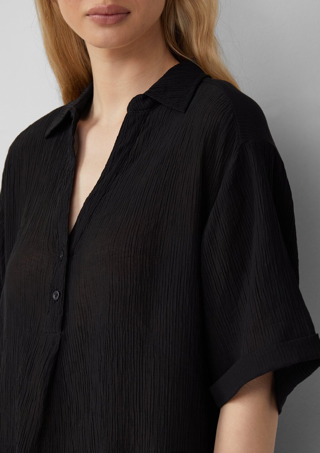 Strukturierte Bluse aus Viskosemix