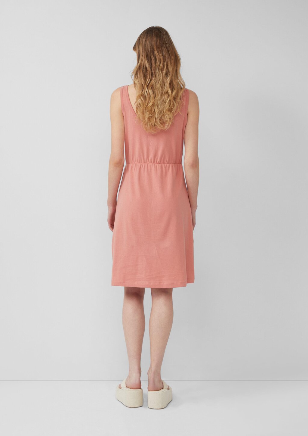 Kurzes Jerseykleid aus Baumwolle