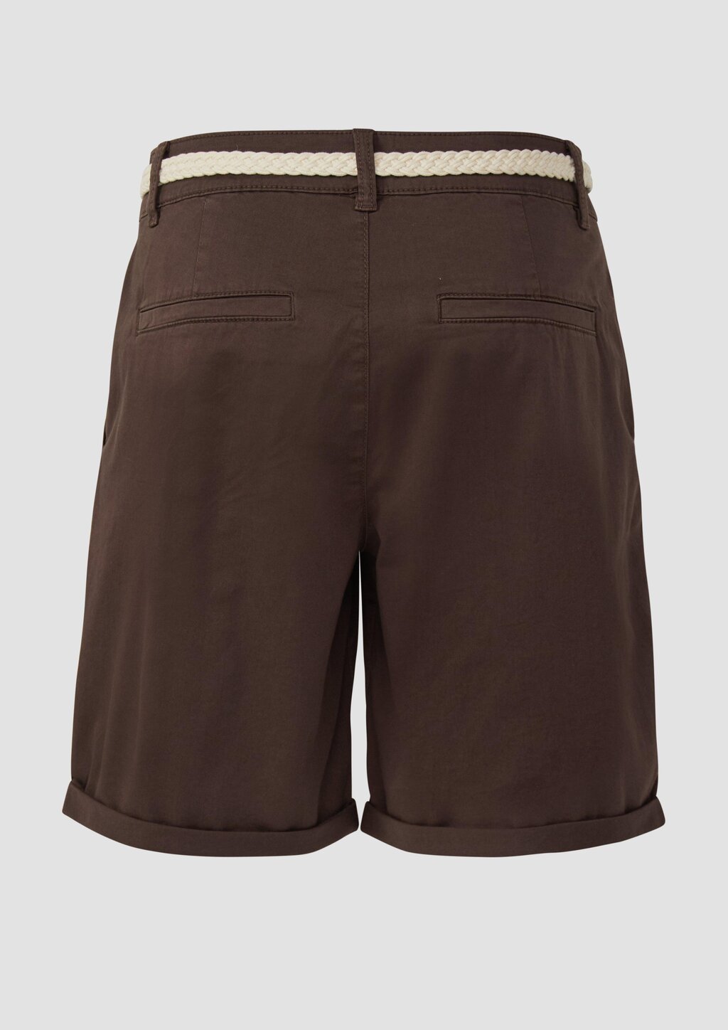 Shorts mit geflochtenem Gürtel und Garment Dye