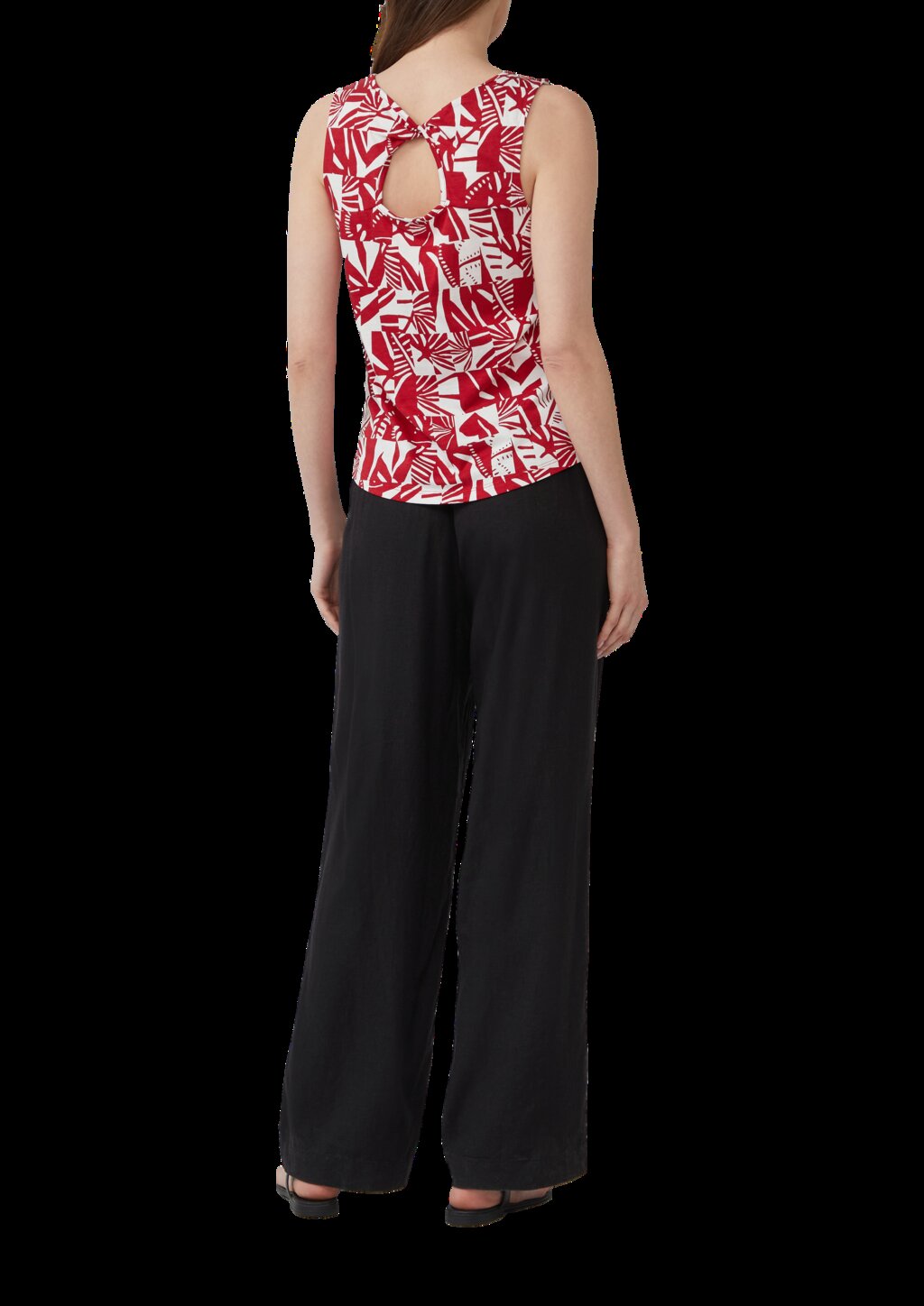 Top mit dekorativem Cut-out