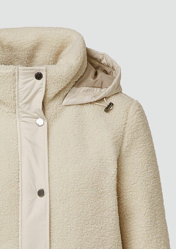 Kurzer Teddymantel im Fabricmix