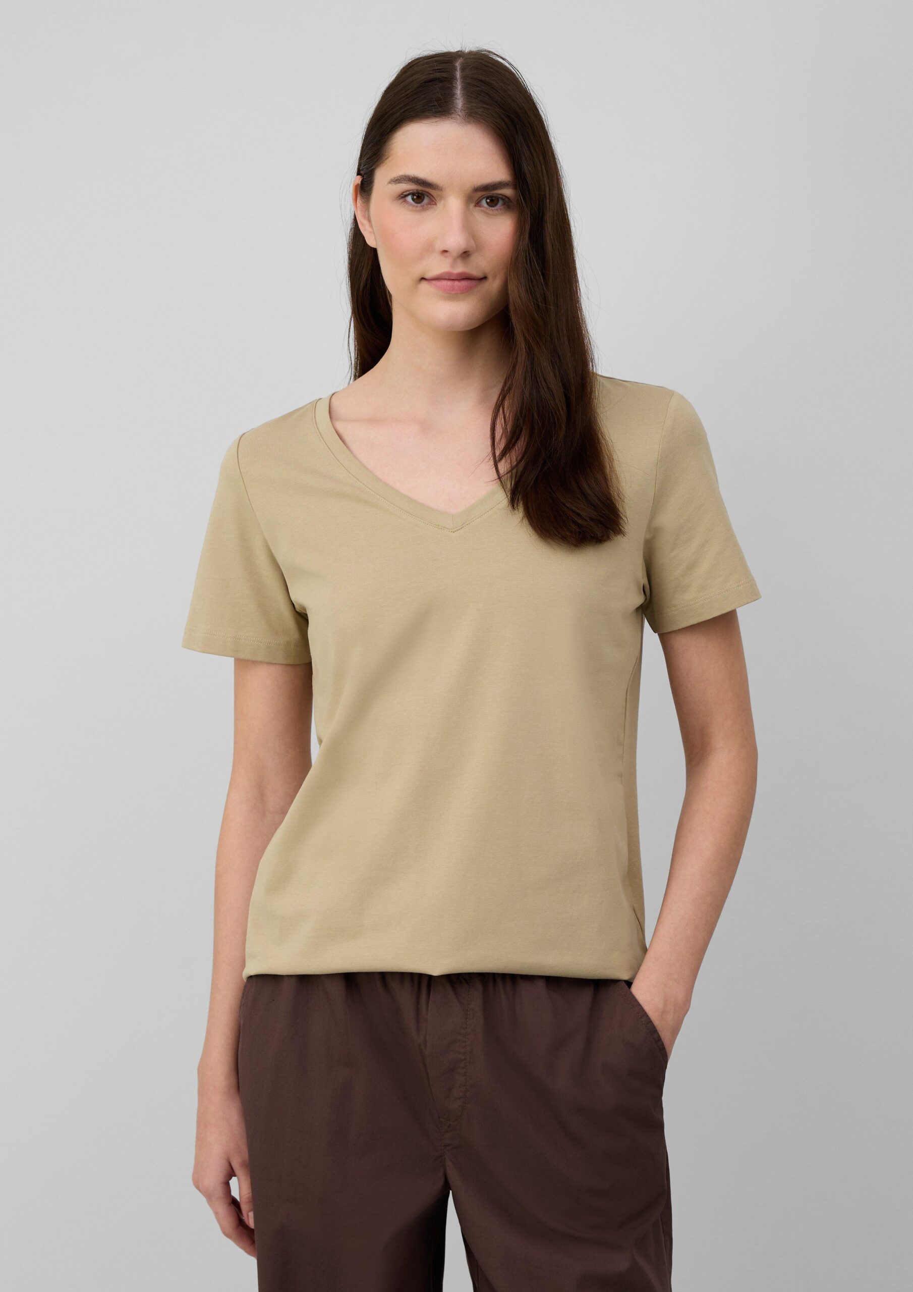 T-Shirt mit V-Ausschnitt