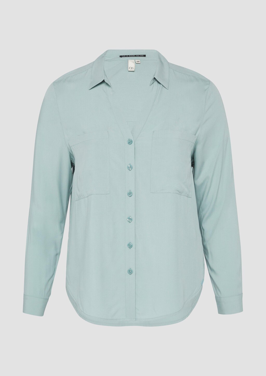 Viskosebluse mit Turn-up und aufgesetzten Taschen