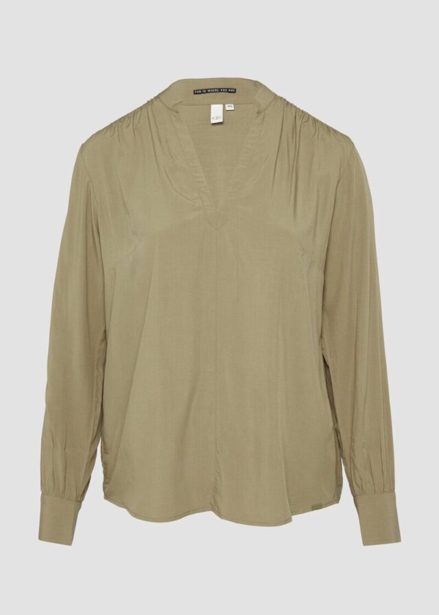 Viskosebluse mit Tunika-Ausschnitt