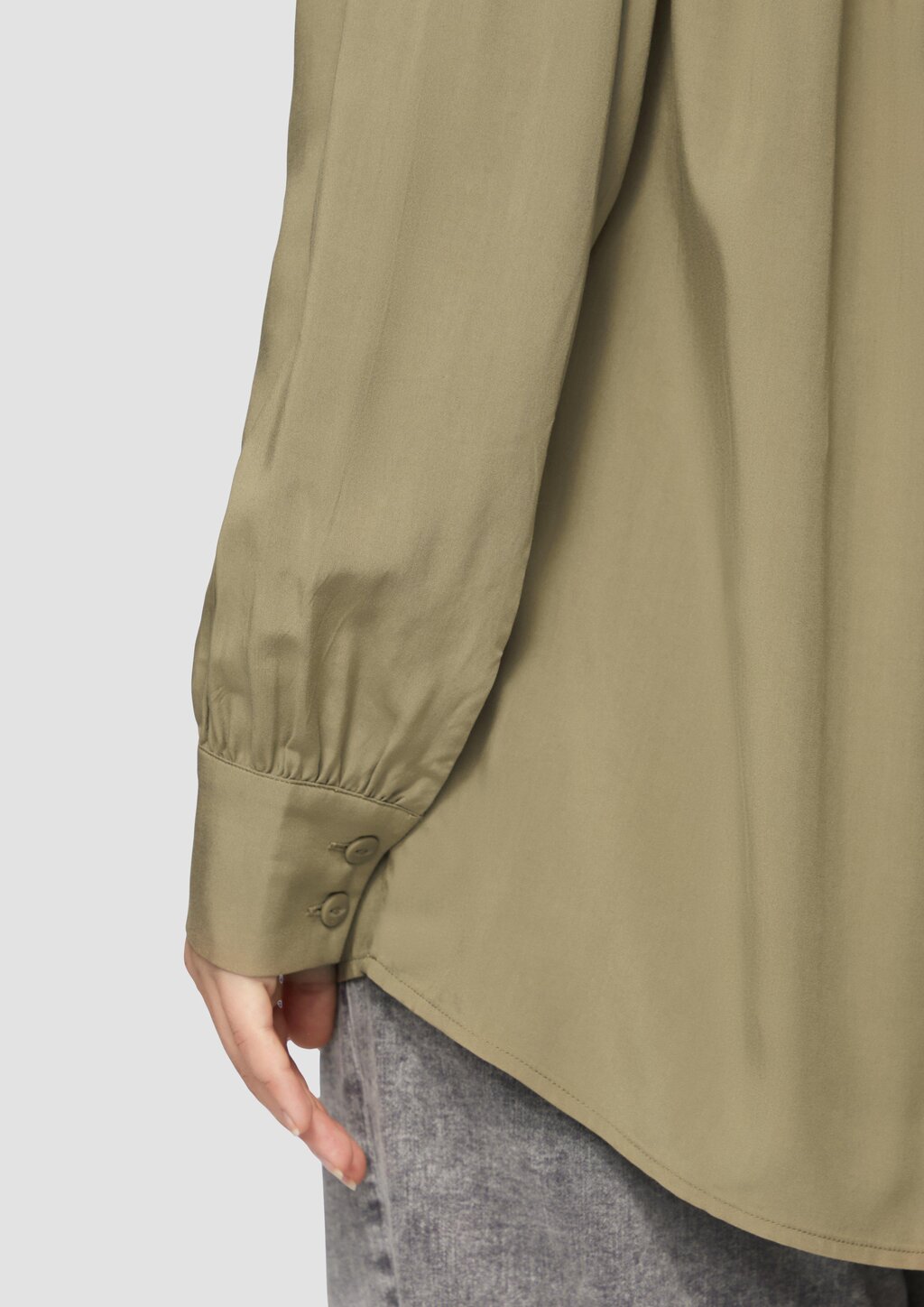 Viskosebluse mit Tunika-Ausschnitt