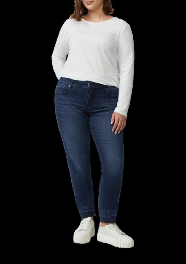 Jeans / Skinny Fit / Mid Rise / Skinny Leg