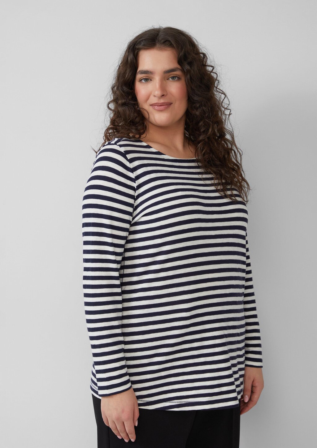 Geringeltes Langarmshirt aus Flammgarn mit Crew Neck