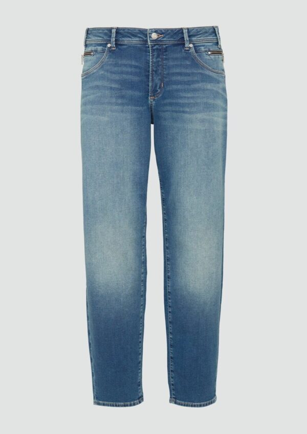 Jeans / Curvy Fit / Mid Rise / Slim Tapered Leg