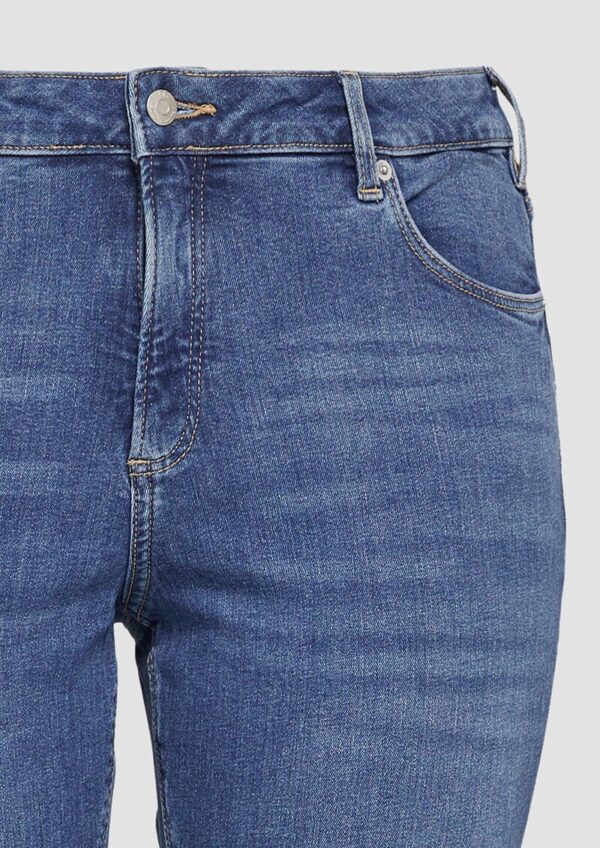 Jeans / Slim Fit / Mid Rise / Slim Leg