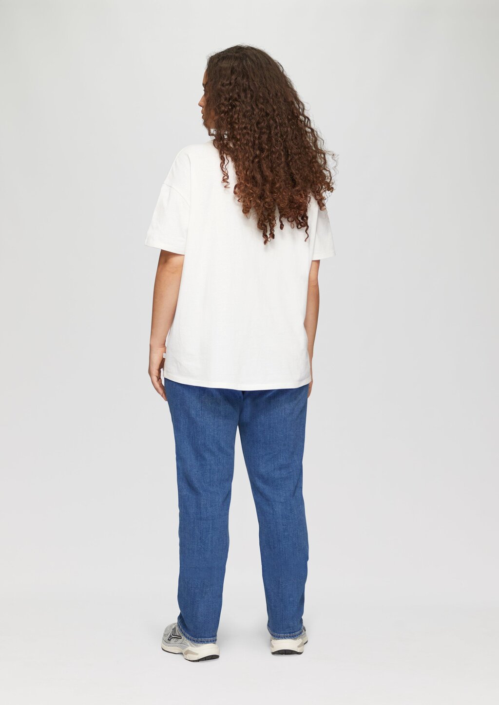 Printshirt mit überschnittener Schulter