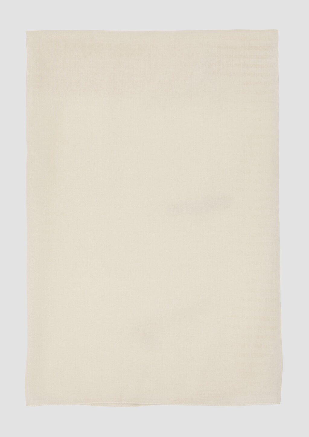 Unifarbener Loop-Schal